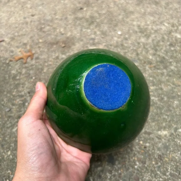 Vintage MCM enamel over copper bowl! - Picture 5 of 6